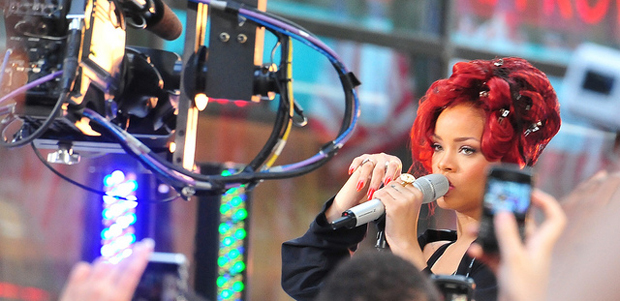 rihanna.jpg